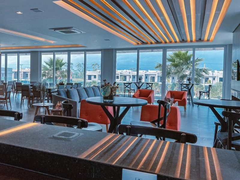 Sobrados em condomínio com infraestrutura completa em Capão da Canoa: 8ª foto da galeria de imagens do imóvel