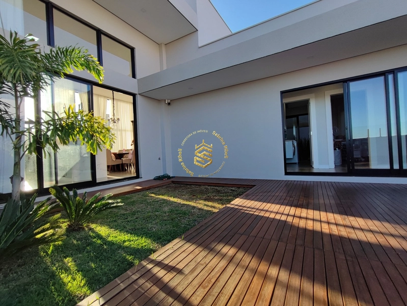 CASA Á VENDA COM 3 SUÍTES, AMBIENTES INTEGRADOS, NATURAL.: 19ª foto da galeria de imagens do imóvel