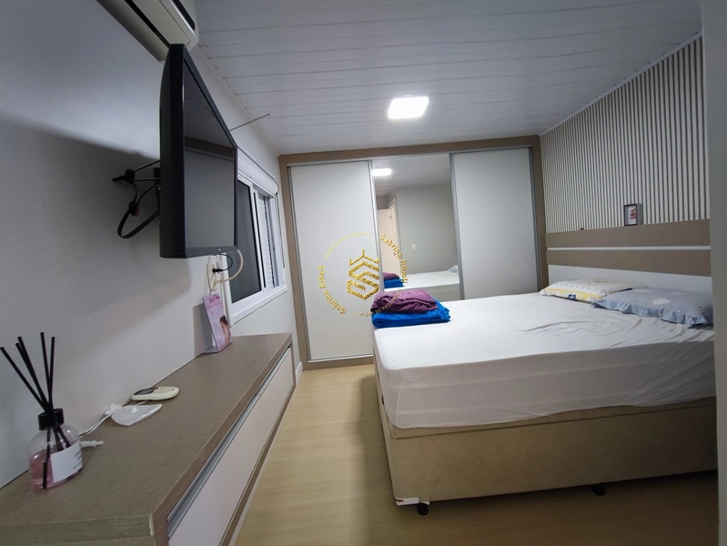 Casa á venda 1 suíte + 2 dormitórios no Presidente Medici.: 7ª foto da galeria de imagens do imóvel