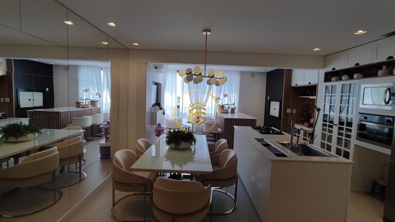 Apartamento totalmente mobiliado e decorado 1 suíte +2 dorm no centro.: 3ª foto da galeria de imagens do imóvel