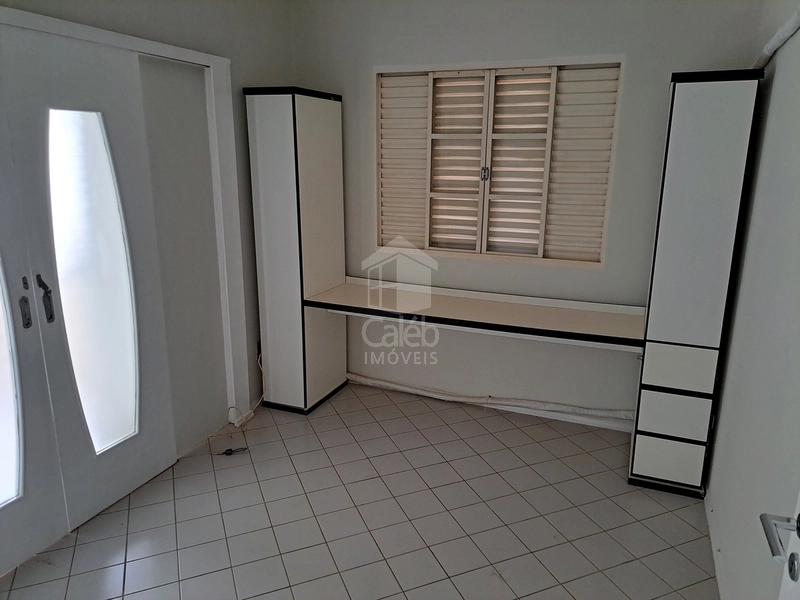 Apartamento à Venda no Edifício Carlos Eduardo, Marília SP.: 17ª foto da galeria de imagens do imóvel