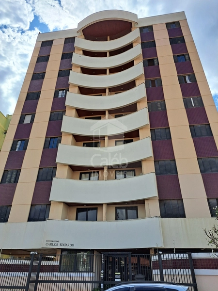 Apartamento à Venda no Edifício Carlos Eduardo, Marília SP.: 2ª foto da galeria de imagens do imóvel