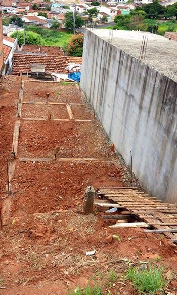 Terreno residencial à venda, Núcleo Habitacional Costa e Silva, Marília.: 1ª foto da galeria de imagens do imóvel