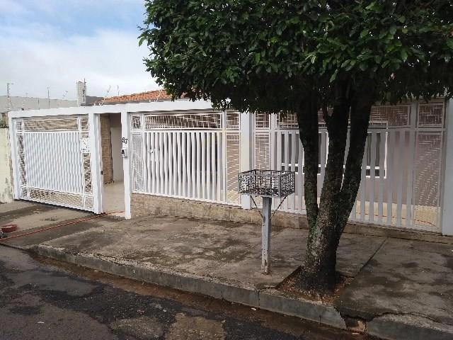 Ref. CA0229 Vende-se Residencia no Jardim Ohara - Marília/SP: 2ª foto da galeria de imagens do imóvel