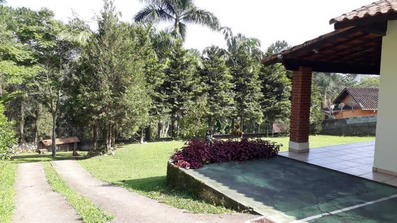 Casa a Venda no Bairro Lagoa, Itapecerica da Serra SP.: 1ª foto da galeria de imagens do imóvel