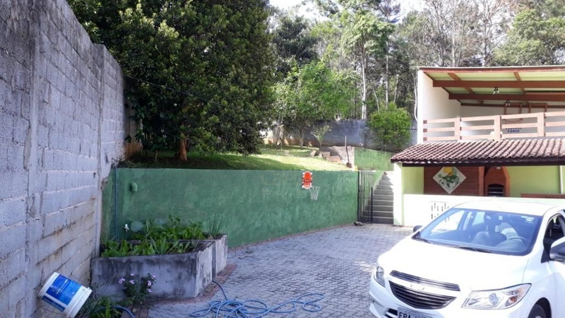 Casa a Venda no Bairro Lagoa, Itapecerica da Serra SP.: 2ª foto da galeria de imagens do imóvel