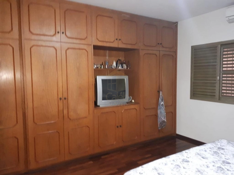 Casa Residencial a Venda no Bairro Centro, Marília SP.: 15ª foto da galeria de imagens do imóvel