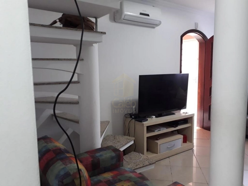 Ref. SO0003 Vende-se Residencia no Jd. Cristina em Santo André - São Paulo/SP.: 4ª foto da galeria de imagens do imóvel