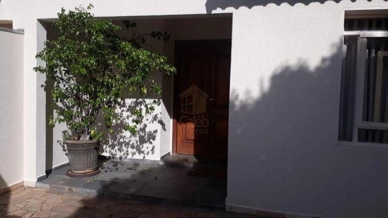 Casa com 3 suítes à venda por R$ 1.000.000 - Jardim Jequitibá - Marília/SP: 2ª foto da galeria de imagens do imóvel