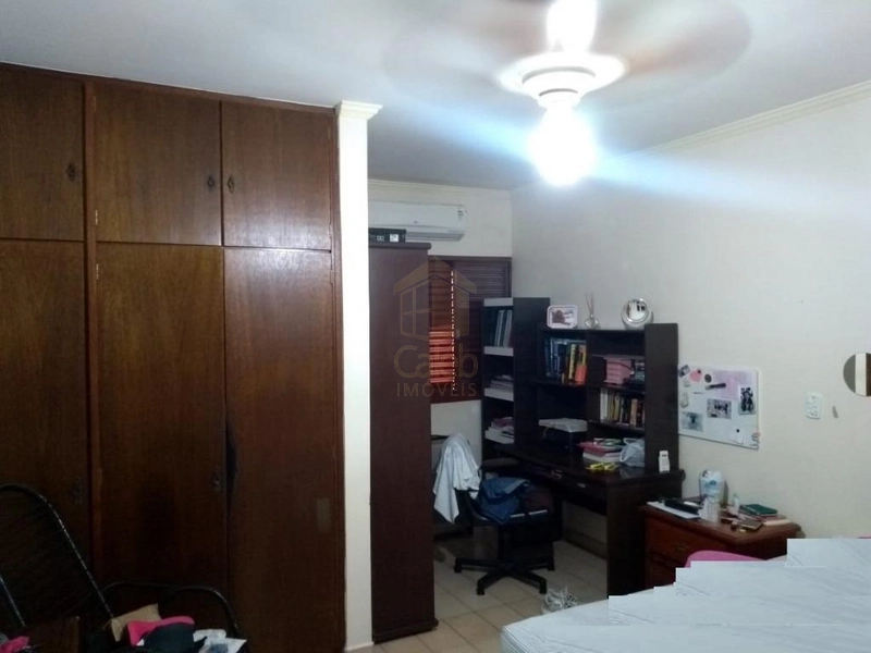 Sobrado com 3 dormitórios sendo 1 suíte à venda, por R$ 450.000 - Região Central: 15ª foto da galeria de imagens do imóvel