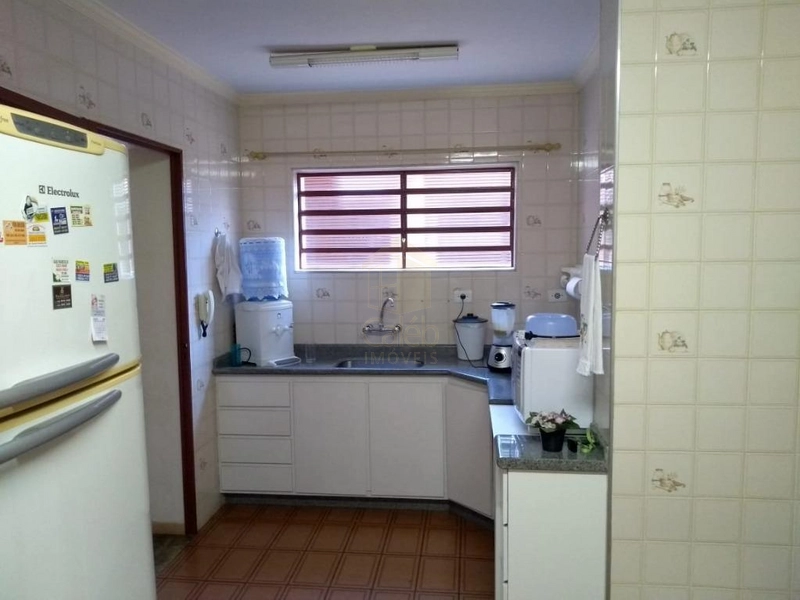 Sobrado com 3 dormitórios sendo 1 suíte à venda, por R$ 450.000 - Região Central: 5ª foto da galeria de imagens do imóvel