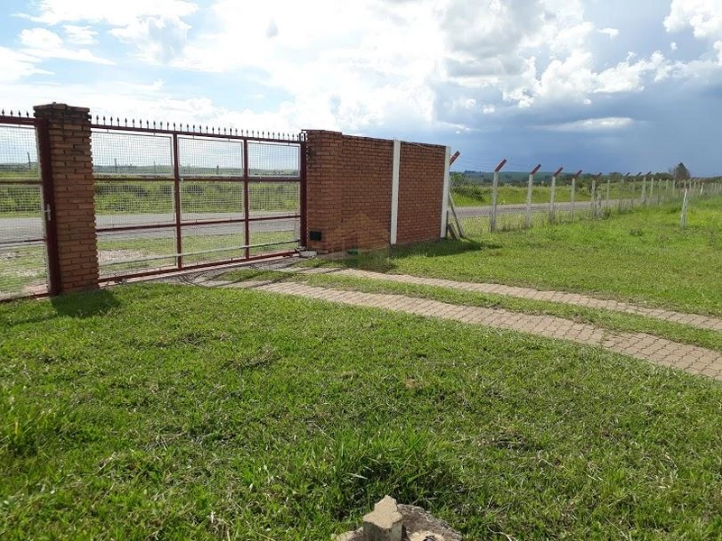 Chácara com 3 dormitórios à venda, 3000 m² por R$ 600.000 - Rural - Marília/SP: 2ª foto da galeria de imagens do imóvel