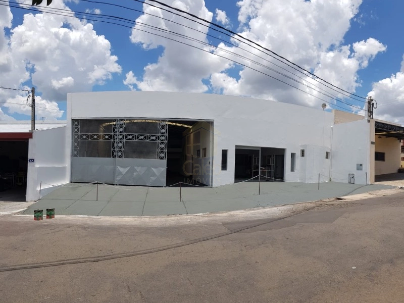 Barracão Comercial à Venda No Bairro Vista Alegre em Marília-SP: 2ª foto da galeria de imagens do imóvel