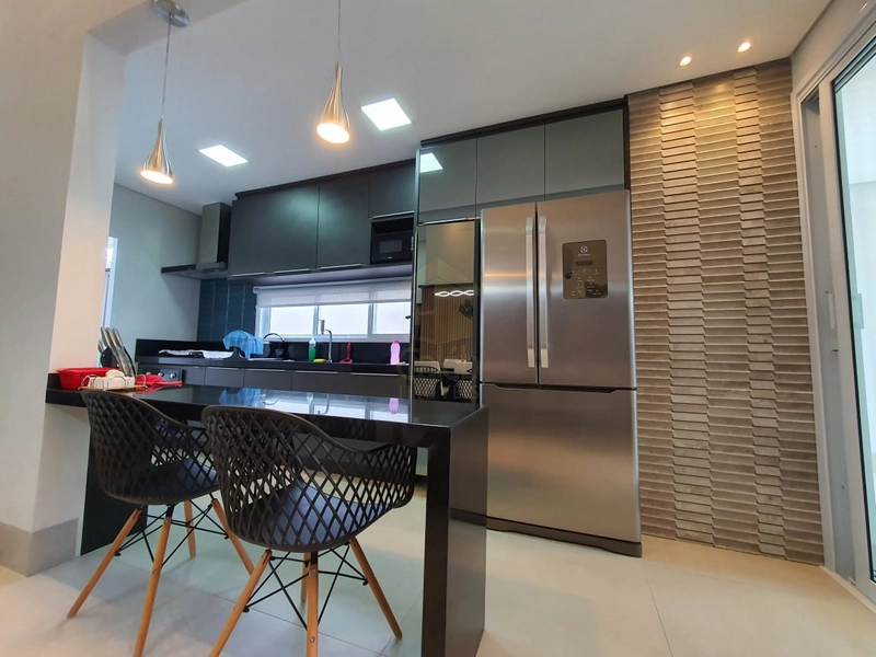 Vende-se Casa no Condomínio Recanto das Esmeraldas em Marília-SP.: 12ª foto da galeria de imagens do imóvel