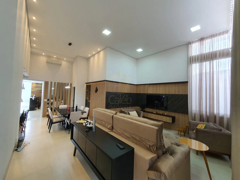 Vende-se Casa no Condomínio Recanto das Esmeraldas em Marília-SP.: 5ª foto da galeria de imagens do imóvel