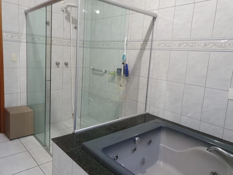 Vende-se Casa no Jardim São Domingos em Marília-SP. e: 33ª foto da galeria de imagens do imóvel