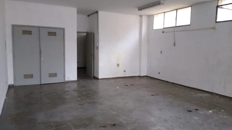 Casa Comercial a Venda com 10 salas em Marília SP: 4ª foto da galeria de imagens do imóvel