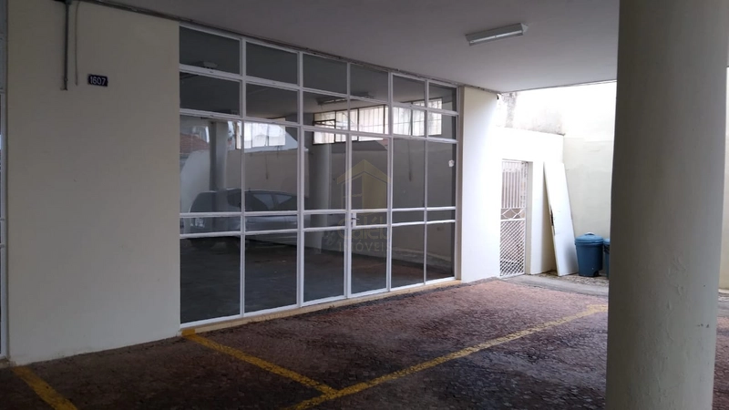Casa Comercial a Venda com 10 salas em Marília SP: 1ª foto da galeria de imagens do imóvel
