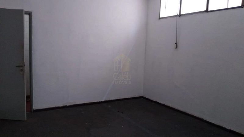 Casa Comercial a Venda com 10 salas em Marília SP: 15ª foto da galeria de imagens do imóvel
