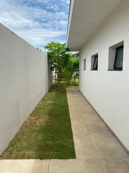 Vende-se Imóvel no Condomínio Portal da Serra em Marília-SP.: 32ª foto da galeria de imagens do imóvel