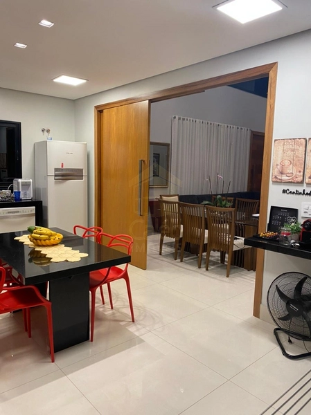 Vende-se Imóvel no Condomínio Portal da Serra em Marília-SP.: 25ª foto da galeria de imagens do imóvel