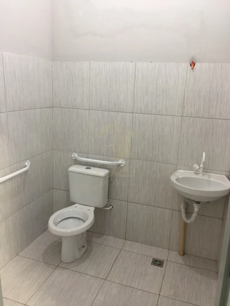 Vende-se Barracão no Bairro Sasazaki em Marília-SP.: 6ª foto da galeria de imagens do imóvel