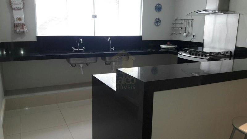 Vende-se Imóvel no Condomínio Portal da Serra em Marília-SP.: 13ª foto da galeria de imagens do imóvel