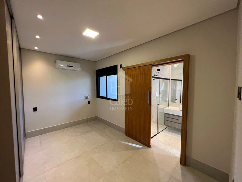 Casa a Venda com 3 quartos no Cond. Costa do Ipê em Marília-SP.: 26ª foto da galeria de imagens do imóvel