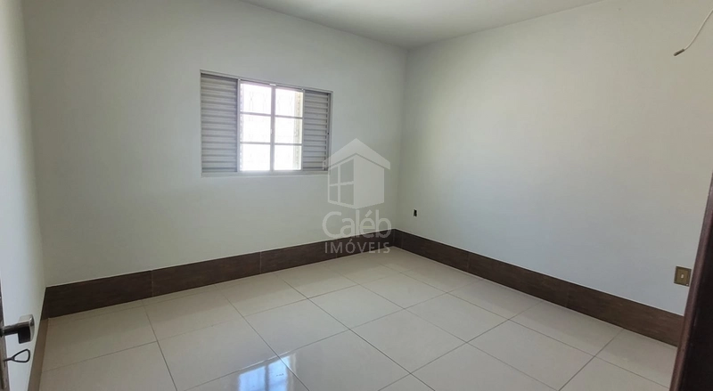 Casa à venda com 3 dormitórios no Jardim Ohara em Marília-SP: 10ª foto da galeria de imagens do imóvel