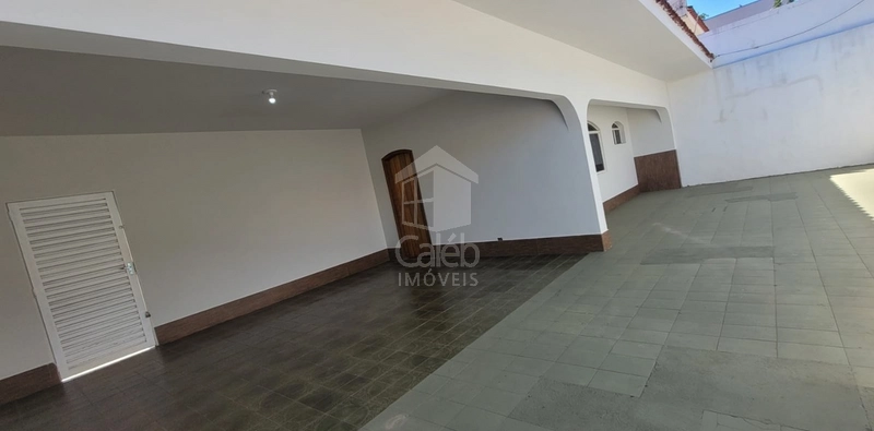 Casa à venda com 3 dormitórios no Jardim Ohara em Marília-SP: 16ª foto da galeria de imagens do imóvel