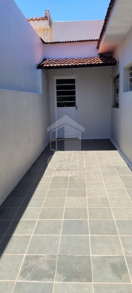 Casa à venda com 3 dormitórios no Jardim Ohara em Marília-SP: 3ª foto da galeria de imagens do imóvel
