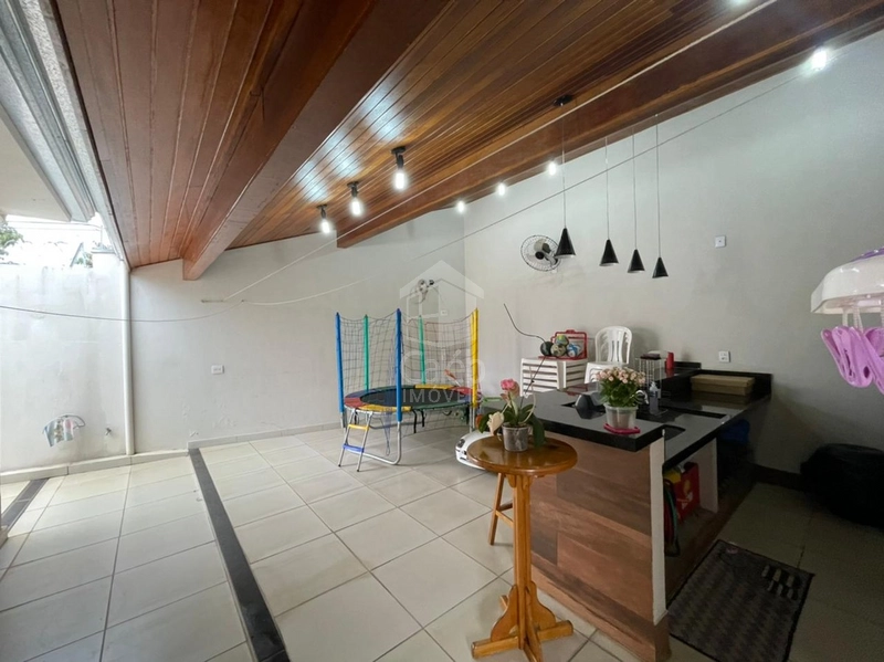 Casa a Venda no Bairro Parati em Marília-SP.: 21ª foto da galeria de imagens do imóvel