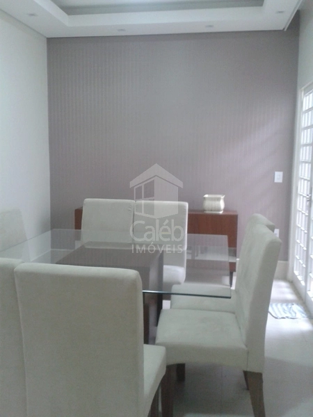 Casa a Venda no Bairro Parati em Marília-SP.: 8ª foto da galeria de imagens do imóvel