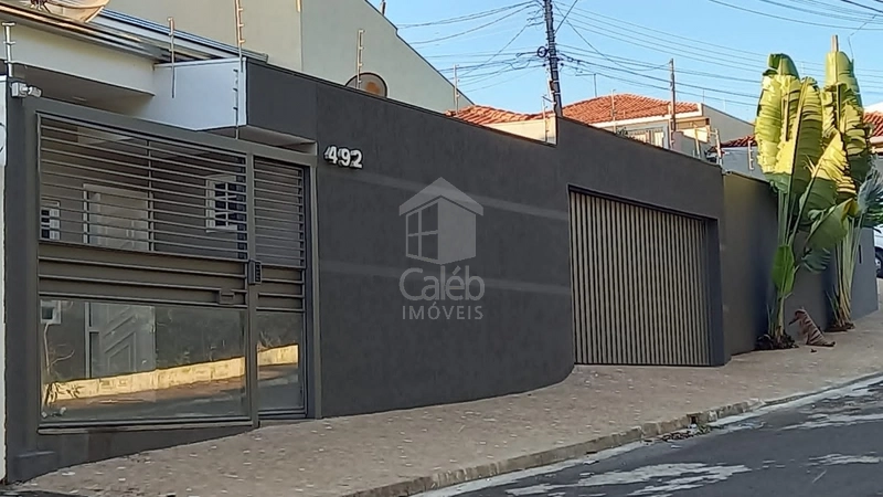 Casa a Venda no Bairro Parati em Marília-SP.: 2ª foto da galeria de imagens do imóvel