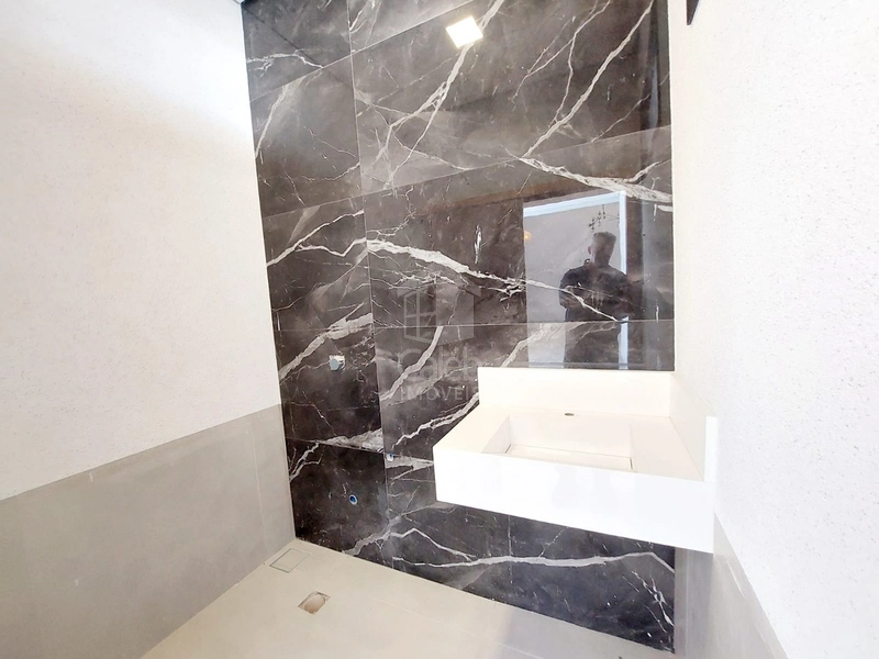 Vende-se Casa no Jd. Florença em Marília-SP.: 6ª foto da galeria de imagens do imóvel