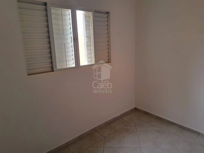 Casa a Venda no Bairro Francisco de Abreu Fernandes em Marília-SP.: 8ª foto da galeria de imagens do imóvel