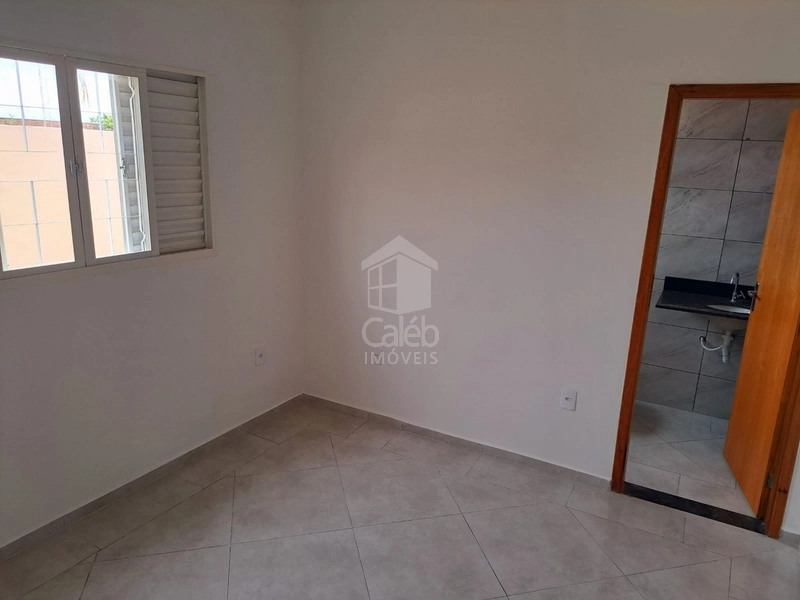 Casa a Venda no Bairro Francisco de Abreu Fernandes em Marília-SP.: 9ª foto da galeria de imagens do imóvel