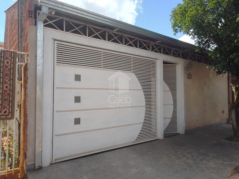 Casa a Venda no Bairro Alcides Matiuzzi em Marília-SP.: 1ª foto da galeria de imagens do imóvel