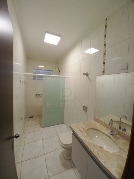 Casa c/ 3 dormitórios s/ 1 suíte no Bairro Santa Tereza em Marília-SP: 5ª foto da galeria de imagens do imóvel