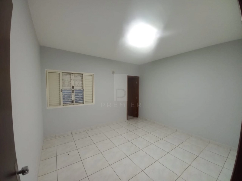 Casa c/ 3 dormitórios s/ 1 suíte no Bairro Santa Tereza em Marília-SP: 9ª foto da galeria de imagens do imóvel
