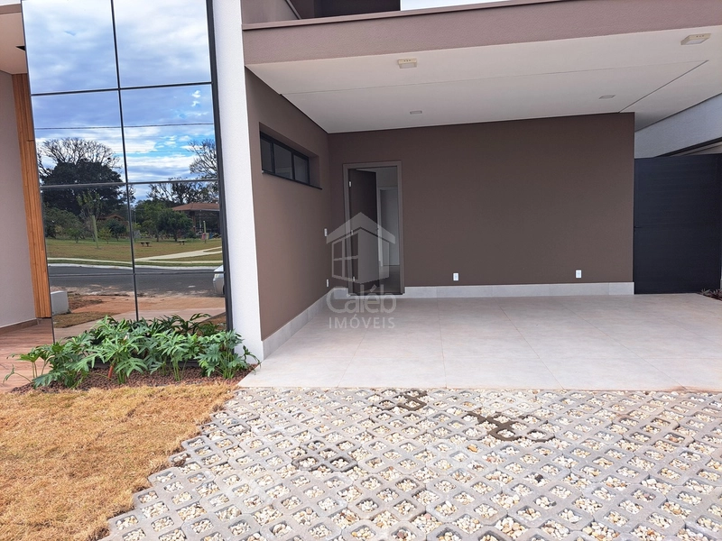 Casa no cond. Terras da Fazenda 3 suítes e piscina-Marília-SP: 2ª foto da galeria de imagens do imóvel