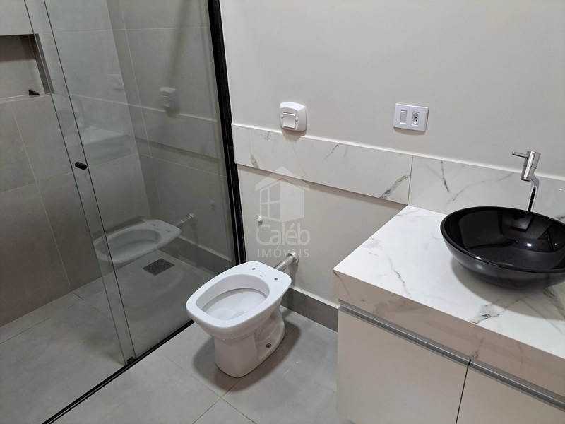 Casa a Venda no JD Planalto: 10ª foto da galeria de imagens do imóvel