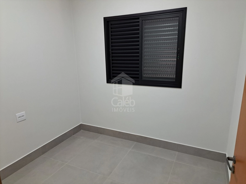 Casa a Venda no JD Planalto: 9ª foto da galeria de imagens do imóvel