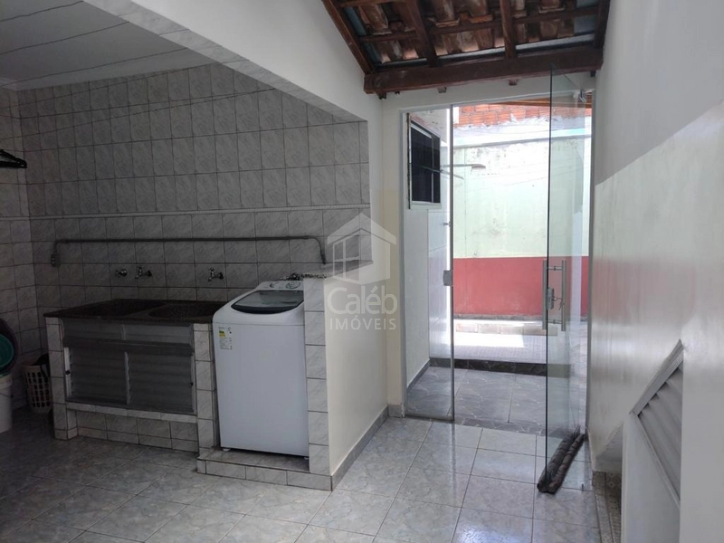 Casa á Venda Bairro Adolpho Bim: 26ª foto da galeria de imagens do imóvel