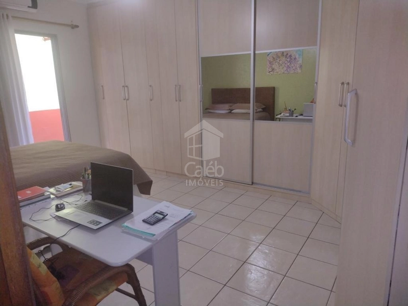 Casa á Venda Bairro Adolpho Bim: 16ª foto da galeria de imagens do imóvel