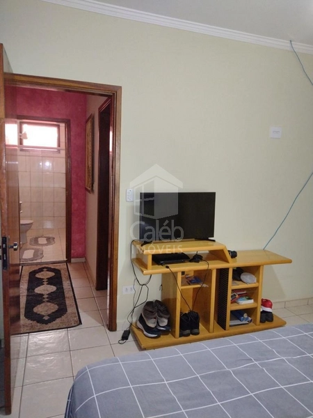 Casa á Venda Bairro Adolpho Bim: 10ª foto da galeria de imagens do imóvel