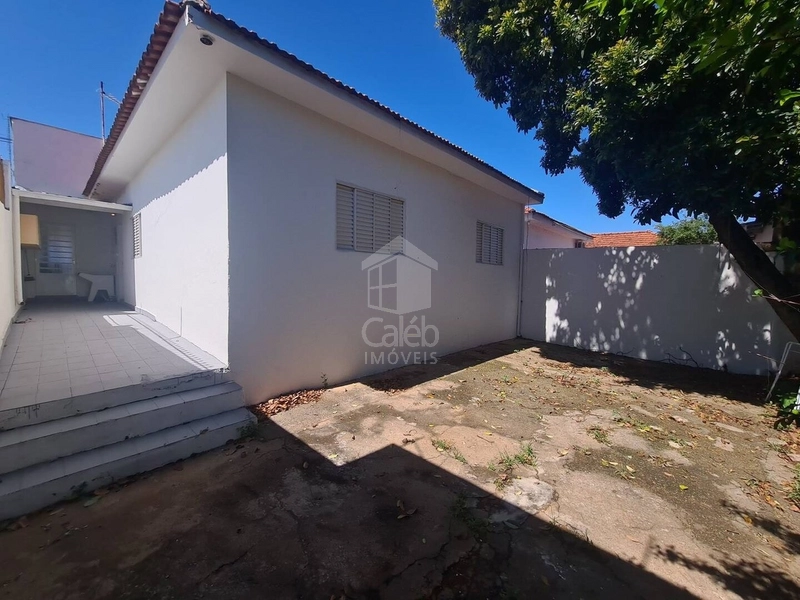 Casa a Venda no Bairro Lorenzetti em Marília-SP.: 15ª foto da galeria de imagens do imóvel