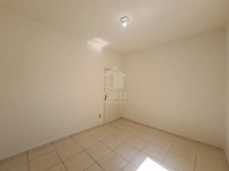 Casa a Venda no Bairro Lorenzetti em Marília-SP.: 10ª foto da galeria de imagens do imóvel