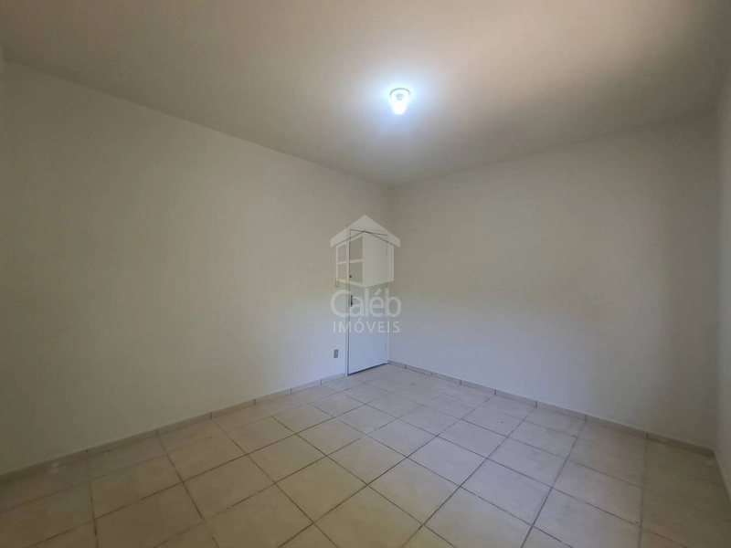 Casa a Venda no Bairro Lorenzetti em Marília-SP.: 11ª foto da galeria de imagens do imóvel