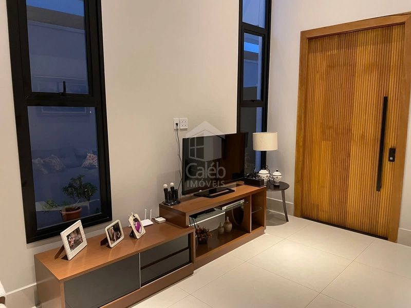 Casa a Venda 3 quartos sendo 1 suíte-Terras da Fazenda em Marília-SP.: 5ª foto da galeria de imagens do imóvel